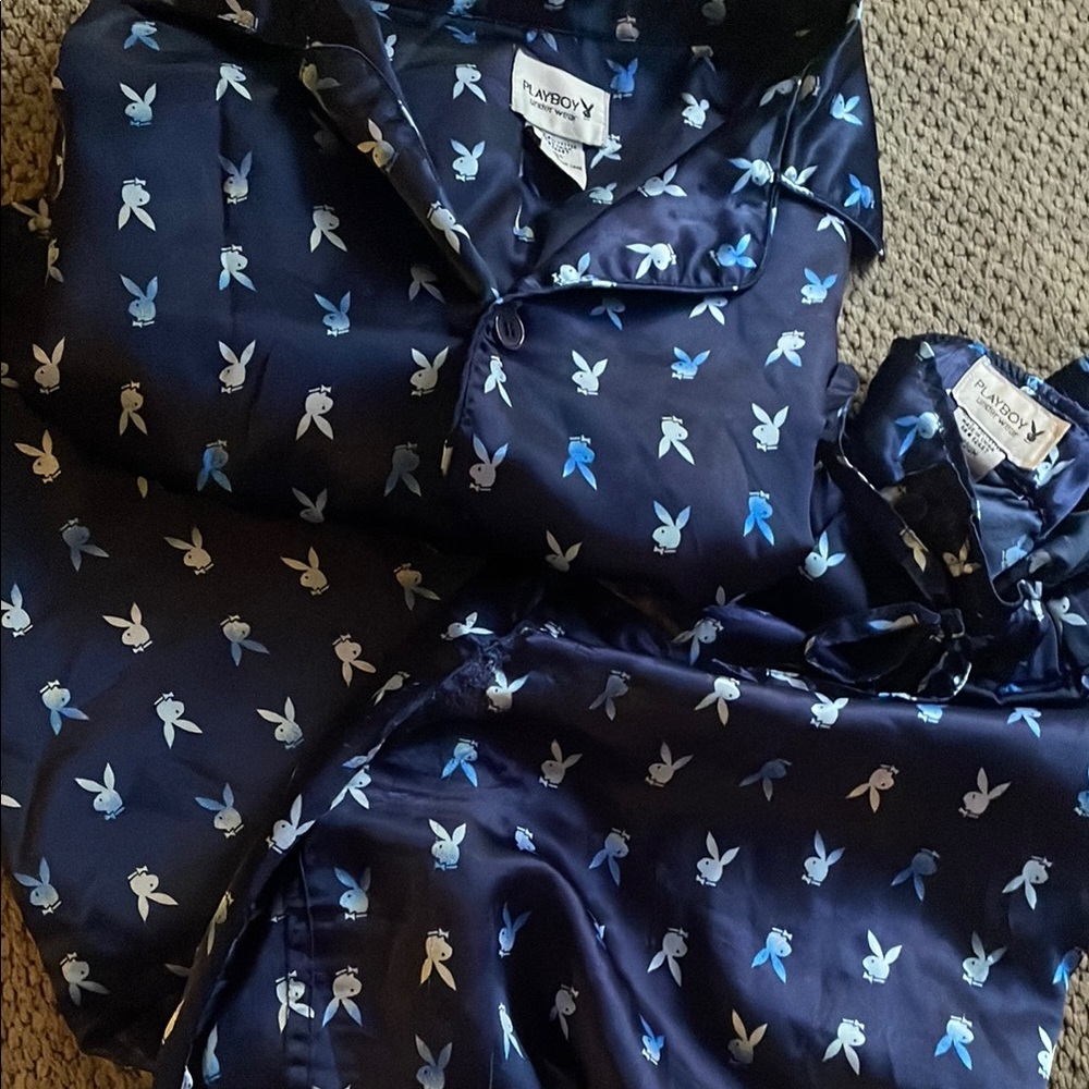 PLAYBOY Satin Sleepwear Set in Dark Blue